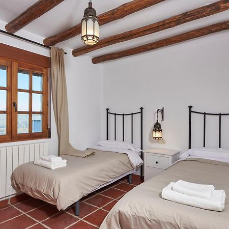 La Almunia De La Alpujarra Διαμέρισμα Yegen Εξωτερικό φωτογραφία